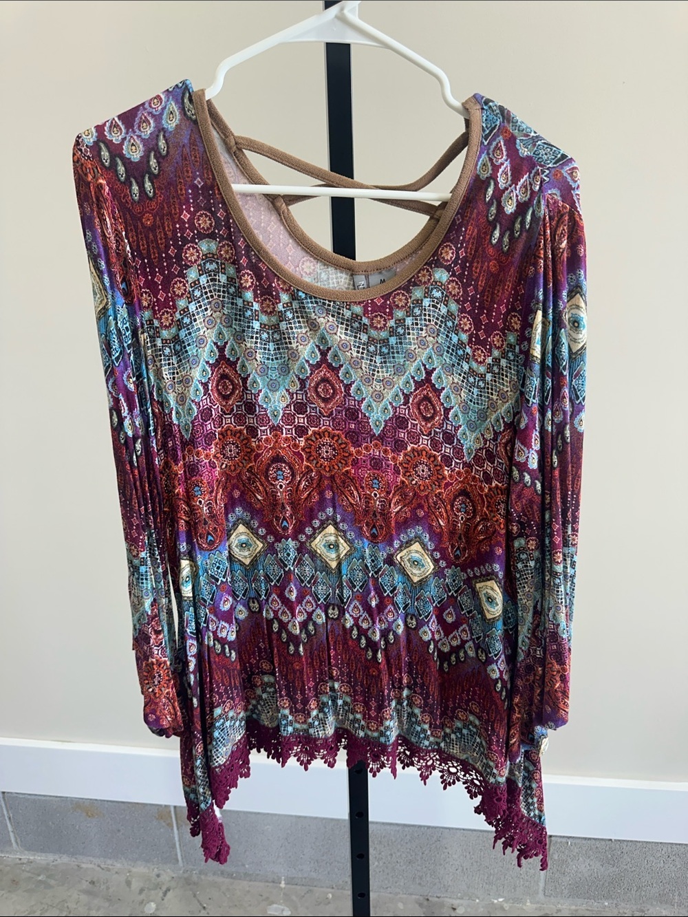New directions top women’s size medium